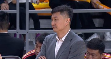 世界杯直播平台入口-杜锋下课回归北京家庭？一切尘埃落定，广东完成官宣，去向曝光